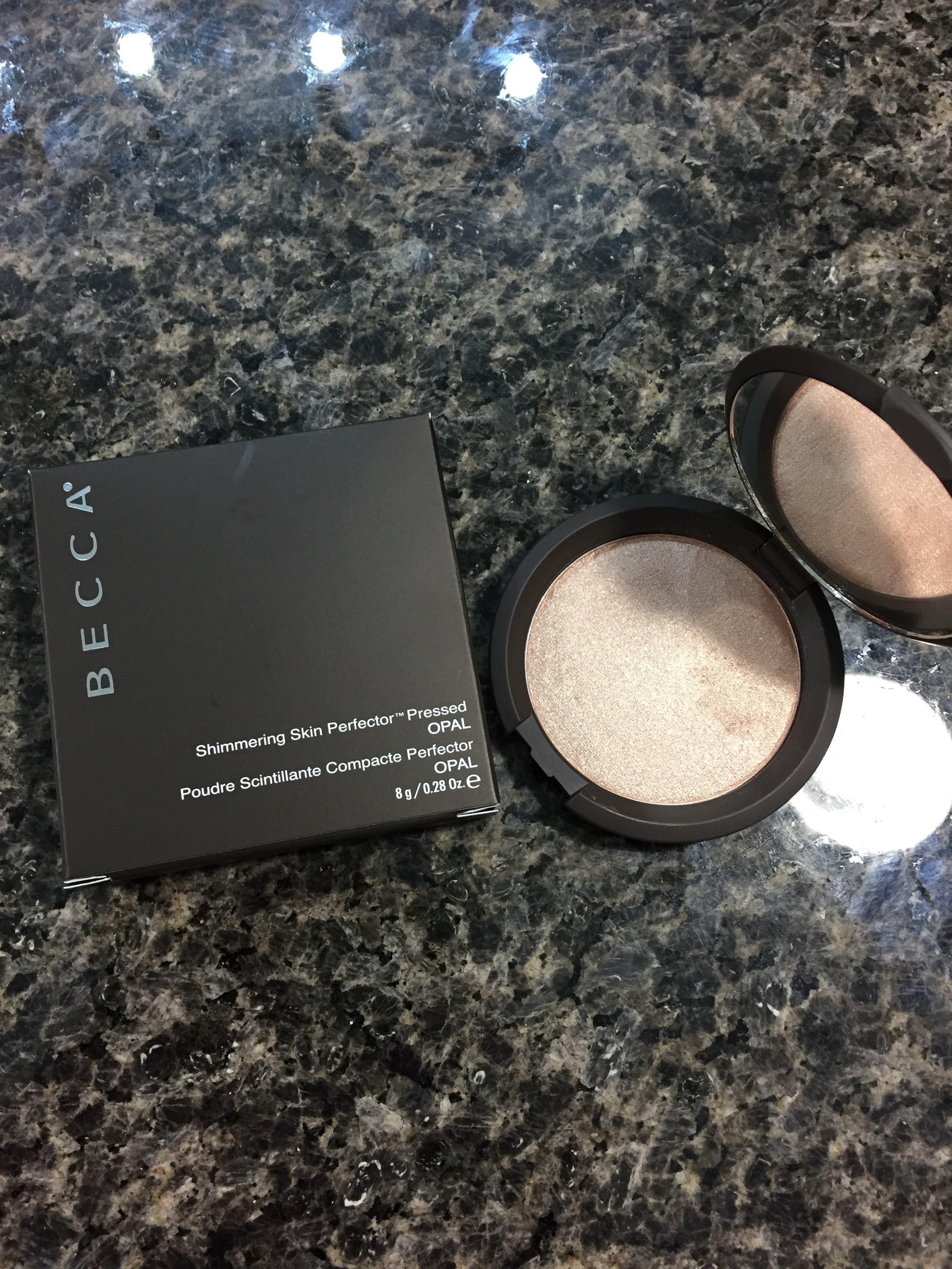 Becca Shimmering Skin Perfector