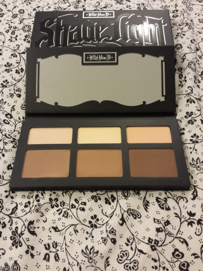 Kat Von D ‘Shade Light’ Contour Palette